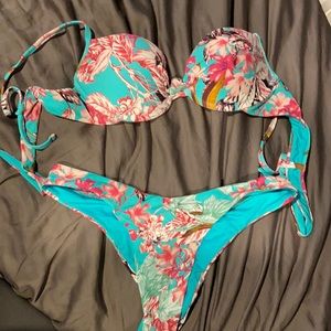 Victoria Secret bikini